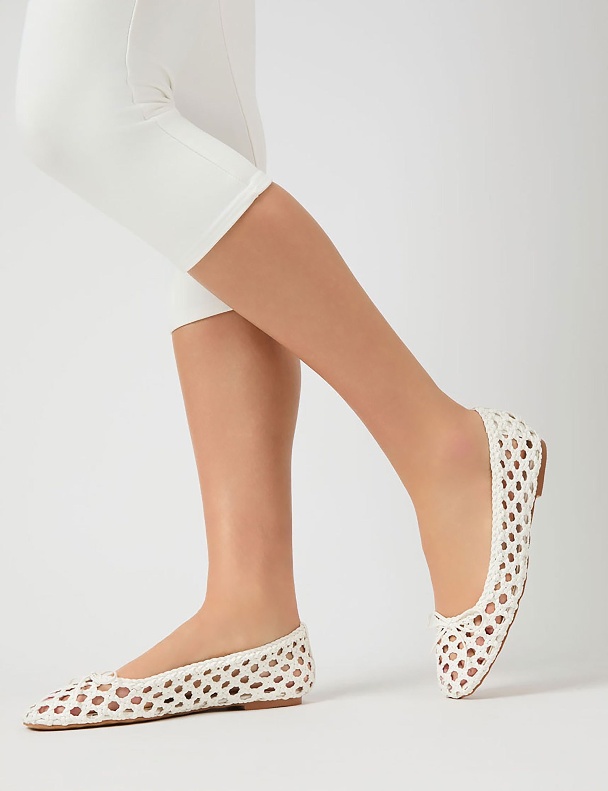Alundra White Pu Woven Bow Detail Ballet Pump Flats