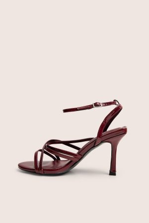 Free Spirit Wide Fit Burgundy Strappy Mid Heel